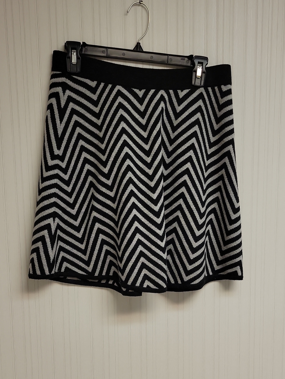 Krimson Klover Black & White Chevron Merino Wool Knit Skater Skirt Medium